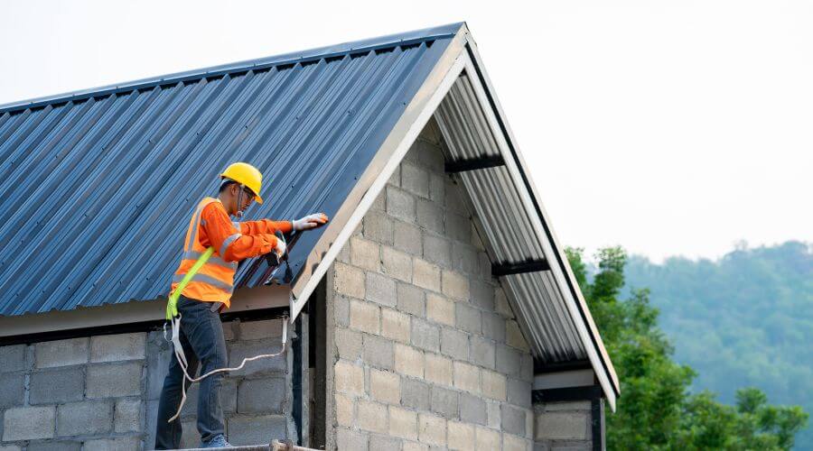 Expert new roof installation services in Modena, NY
